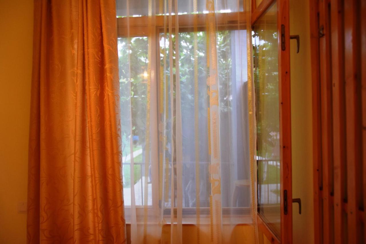 Andranik B&B Ґоріс Екстер'єр фото